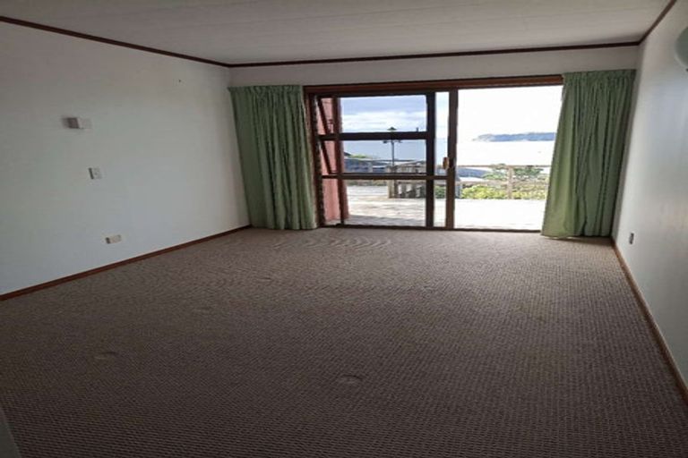 Photo of property in 21 Melandra Road, Stanmore Bay, Whangaparaoa, 0932