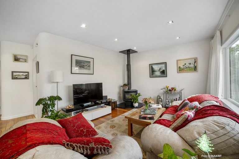 Photo of property in 101 Simla Crescent, Khandallah, Wellington, 6035