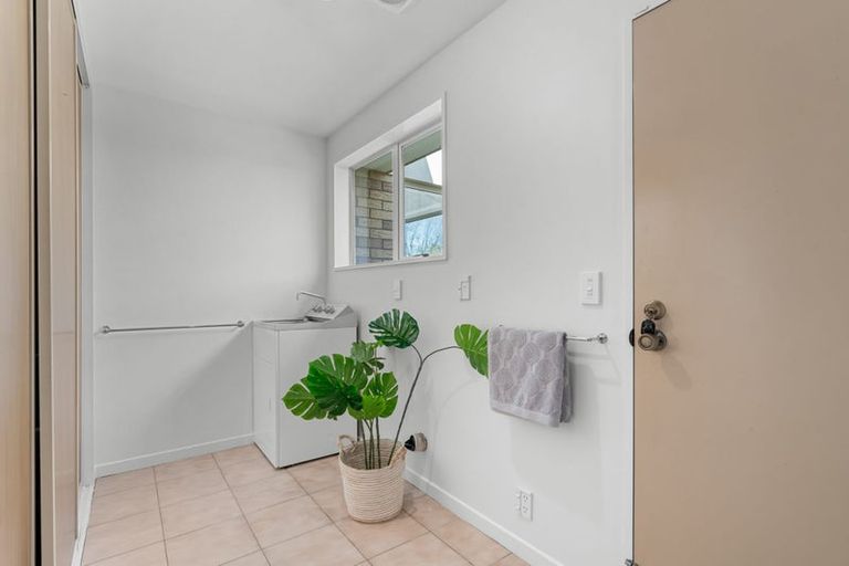 Photo of property in 158 Hawthornden Road, Avonhead, Christchurch, 8042