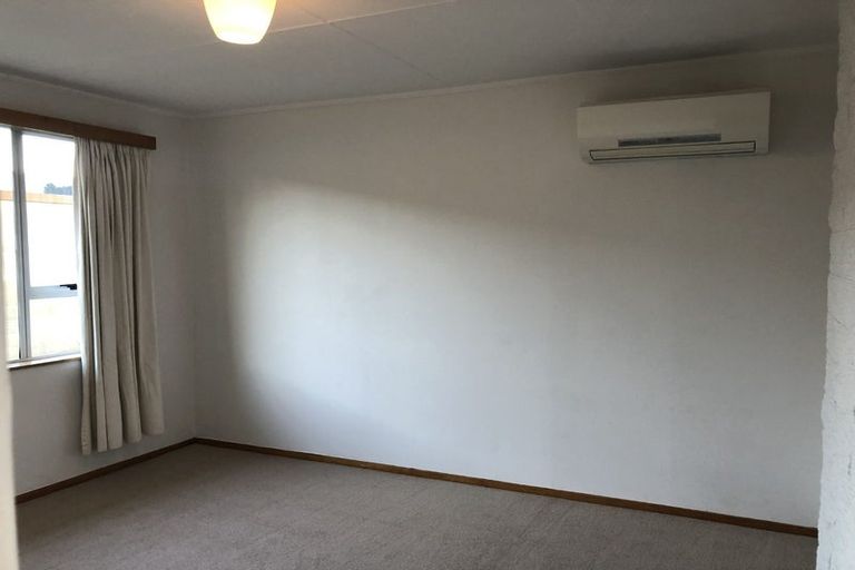 Photo of property in 24a-b Antimony Crescent, Cromwell, 9310