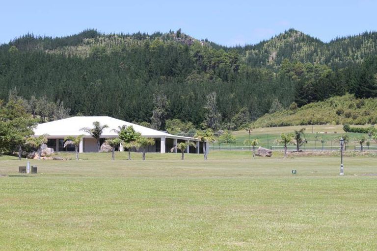 Photo of property in 58 Saint Andrews Drive, Pauanui, Hikuai, 3579