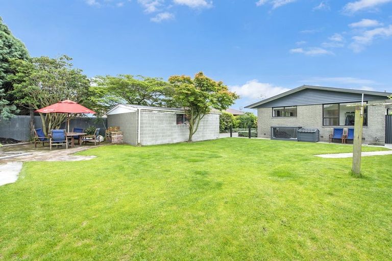 Photo of property in 27 Boston Avenue, Hornby, Christchurch, 8042