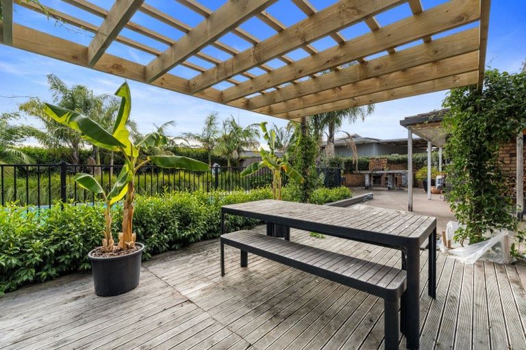 Photo of property in 315 Manoeka Road, Te Puke, 3183