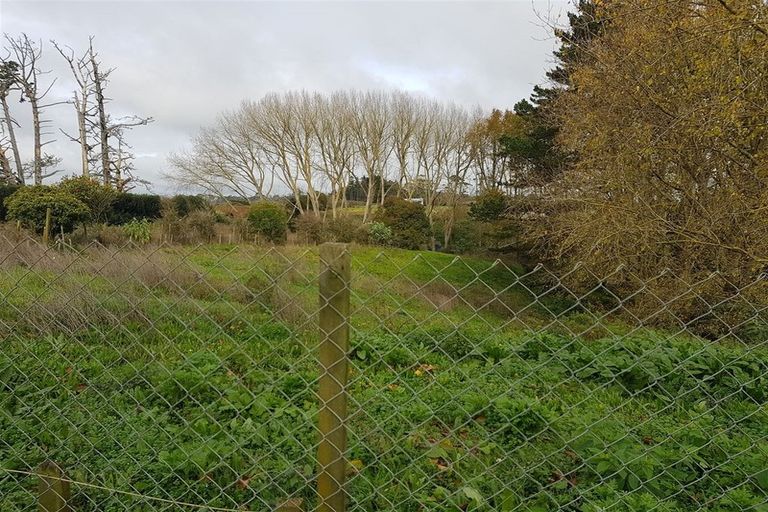 Photo of property in 389 Waiuku Road, Puni, Pukekohe, 2678