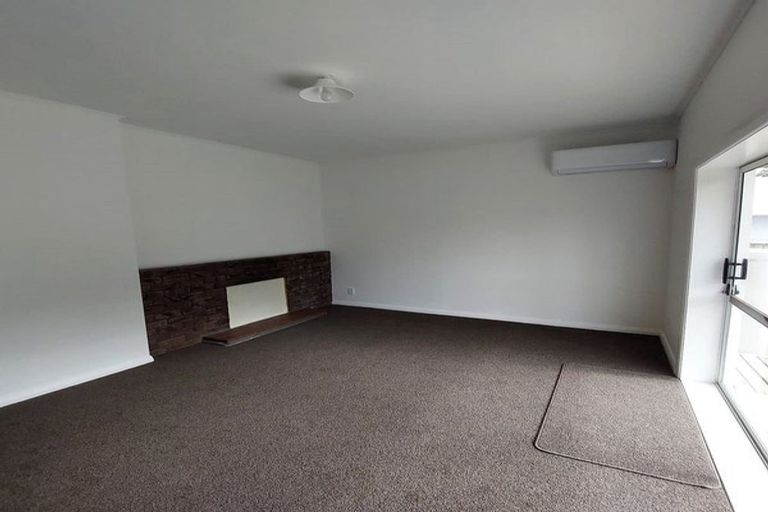Photo of property in 15 Park Road, West End, Palmerston North, 4412