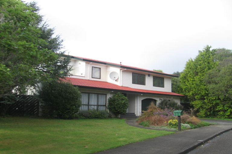 Photo of property in 41 Latitude Close, Whitby, Porirua, 5024