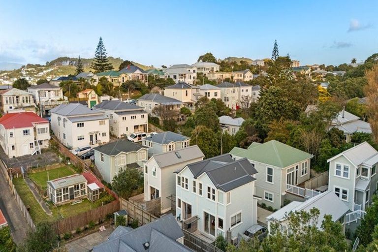 Photo of property in 146c Hanson Street, Newtown, Wellington, 6021