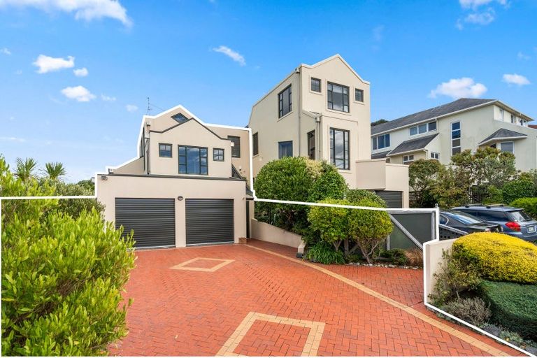 Photo of property in 12b Treasure Grove, Hataitai, Wellington, 6021