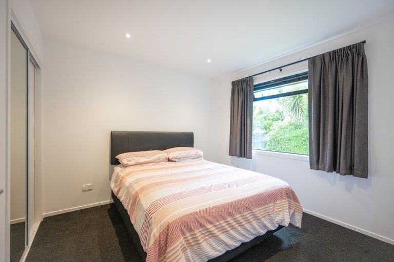 Photo of property in 4/17a Eastglen Road, Glen Eden, Auckland, 0602