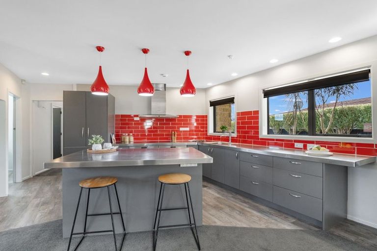 Photo of property in 19 Blakehall Place, Spreydon, Christchurch, 8024