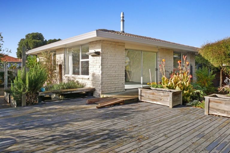 Photo of property in 2/49 Chichester Street, Woolston, Christchurch, 8023