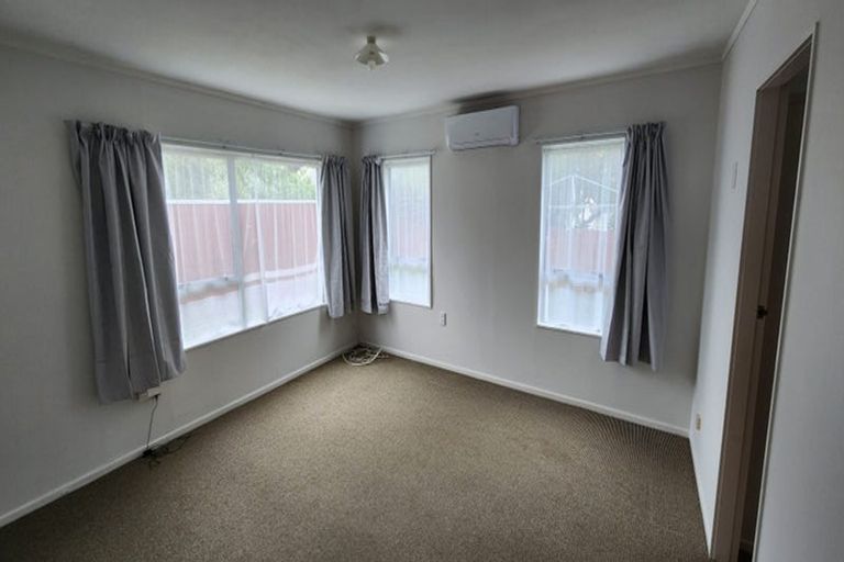 Photo of property in 65 Freyberg Street, Lyall Bay, Wellington, 6022