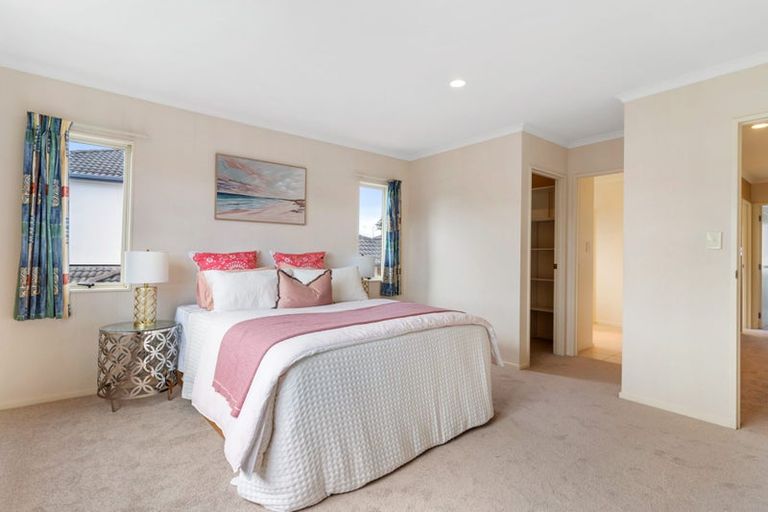 Photo of property in 81a Meadowland Drive, Somerville, Auckland, 2014