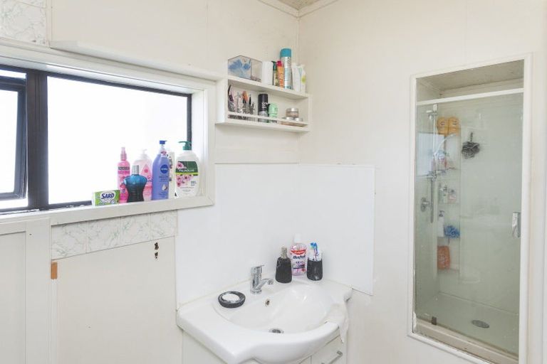 Photo of property in 8 Wellington Street, Te Hapara, Gisborne, 4010