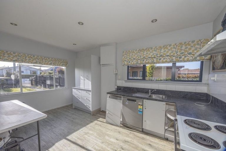 Photo of property in 3 Sandringham Street, Oamaru North, Oamaru, 9400