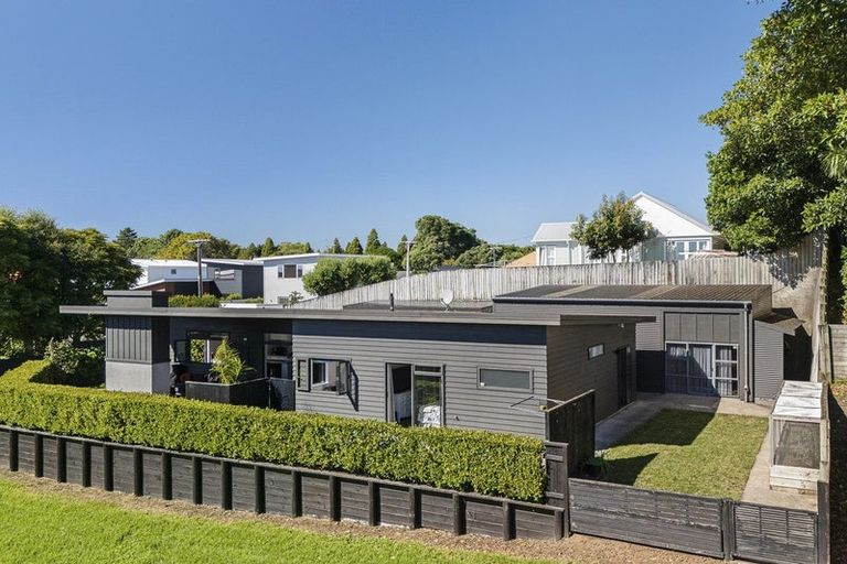 Photo of property in 14e Clinton Street, Fitzroy, New Plymouth, 4312