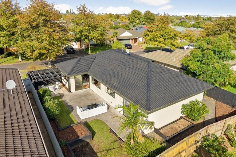 Photo of property in 7 Brittas Place, East Tamaki, Auckland, 2016