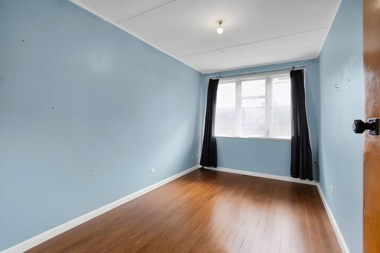 Photo of property in 13 Wiremu Place, Blagdon, New Plymouth, 4310