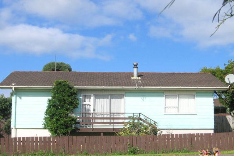 Photo of property in 342-344 Forest Road, Waiatarua, Auckland, 0612