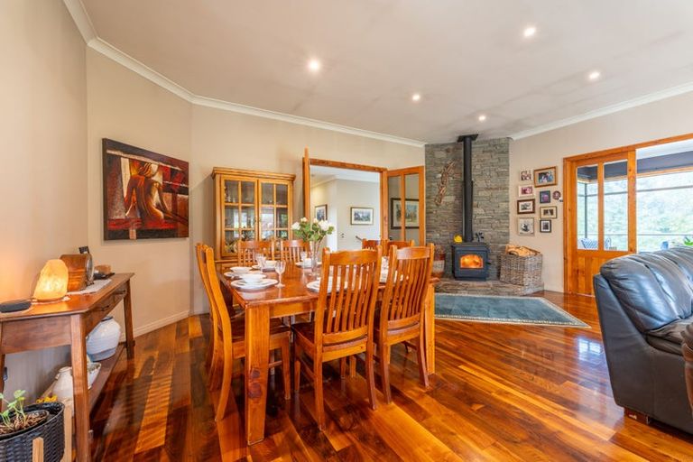 Photo of property in 17 Downs Road, Geraldine, 7930