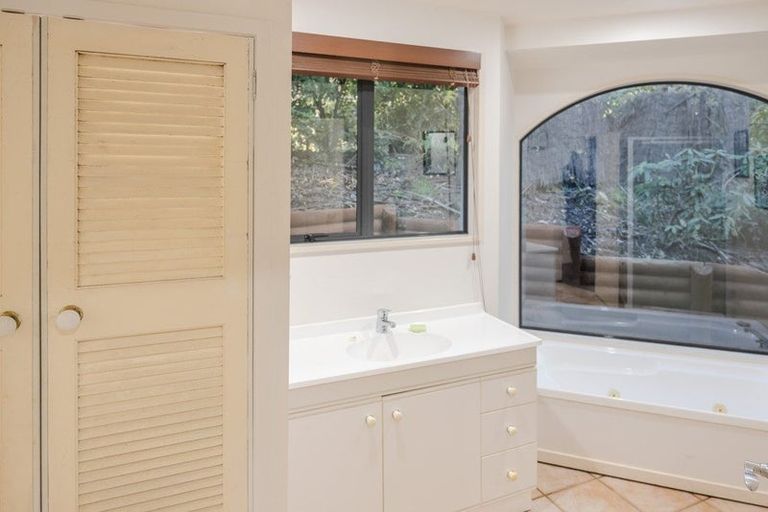 Photo of property in 15 Reid Road, Herbert, Oamaru, 9495