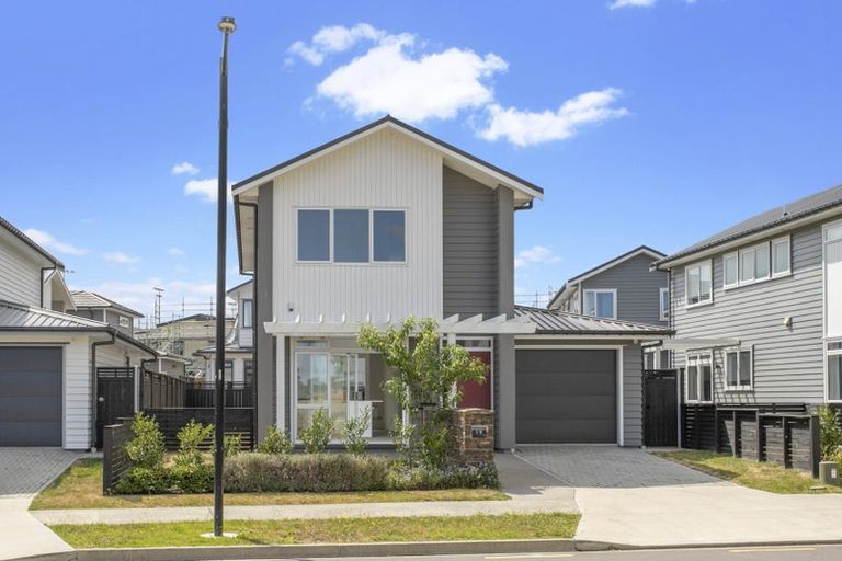 Photo of property in 19 Fort Lincoln Loop, Karaka, Papakura, 2113