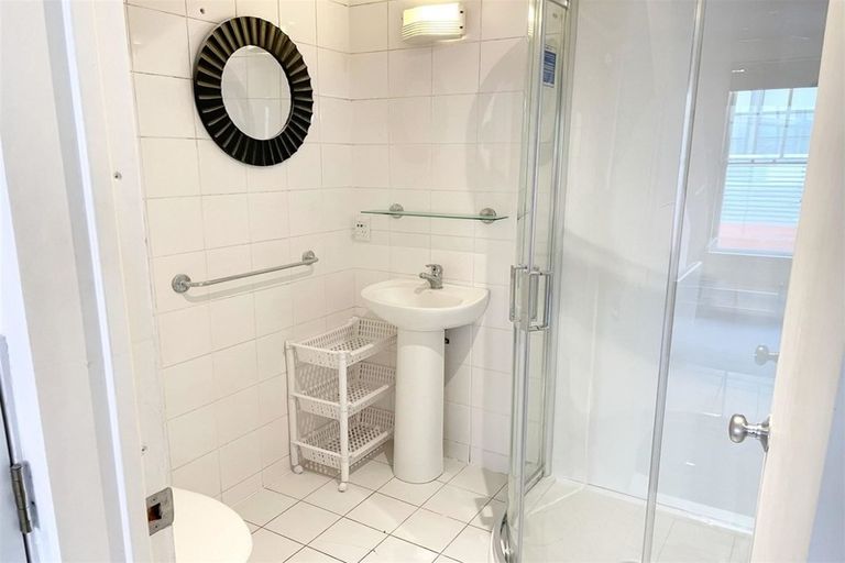 Photo of property in Hopper Street Apartments, 20u3 Hopper Street, Mount Cook, Wellington, 6011