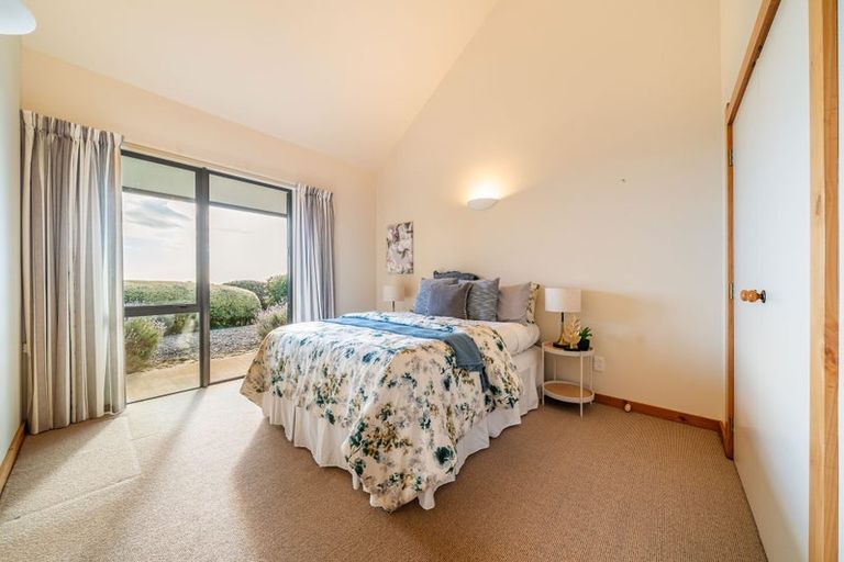 Photo of property in 55 Octavius Road, Peka Peka, Waikanae, 5391