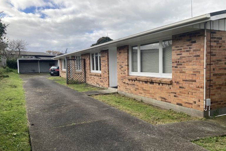 Photo of property in 1/32 Ferguson Street, Manurewa East, Auckland, 2102