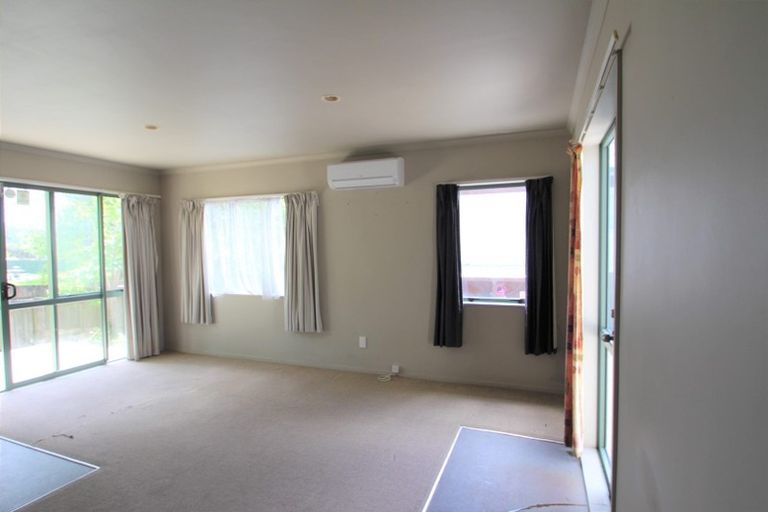 Photo of property in 26 Pooks Road, Ranui, Auckland, 0612