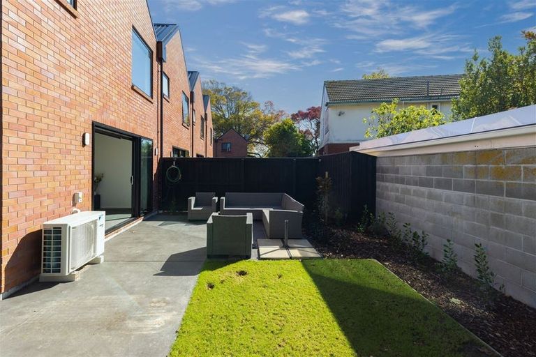 Photo of property in 9/66 Innes Road, St Albans, Christchurch, 8052