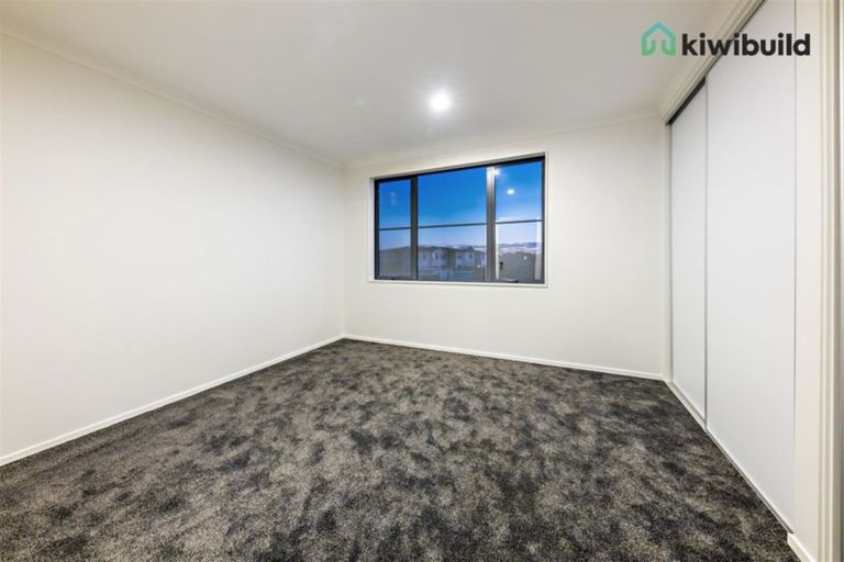 Photo of property in 49 Saddleback Crescent, Papakura, 2110