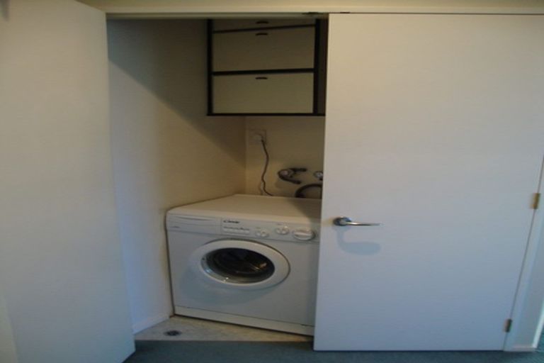 Photo of property in Hume House, 29/152u The Terrace, Wellington Central, Wellington, 6011