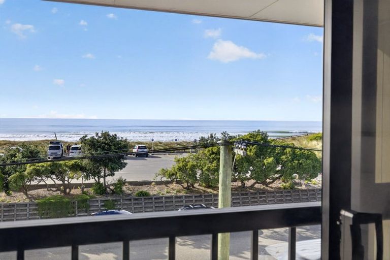 Photo of property in 5/231 Marine Parade, New Brighton, Christchurch, 8061