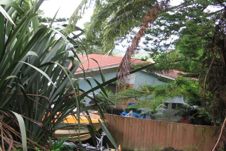 Photo of property in 3/29 Pohutukawa Avenue, Shelly Park, Auckland, 2014