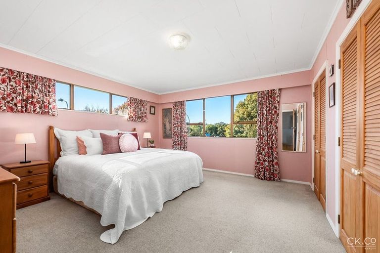 Photo of property in 40 Whitemans Road, Silverstream, Upper Hutt, 5019
