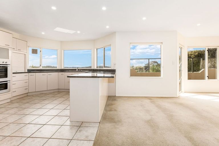 Photo of property in 35 Halladale Road, Papakowhai, Porirua, 5024