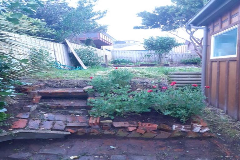 Photo of property in 39 Oregon Street, Ocean Grove, Dunedin, 9013