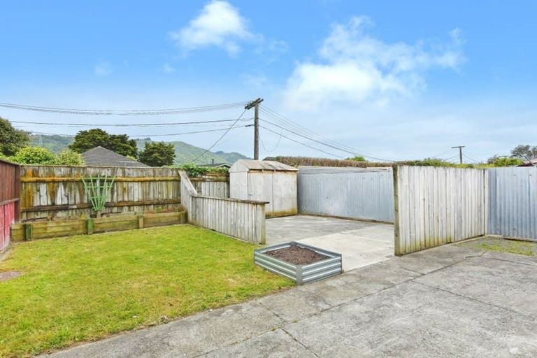 Photo of property in 45f9- Pine Avenue, Ebdentown, Upper Hutt, 5018