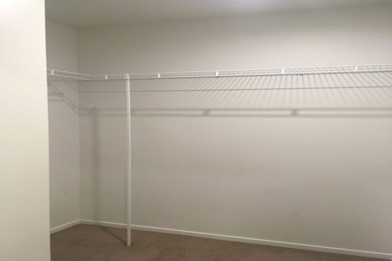 Photo of property in 304/160a Hobsonville Point Road, Hobsonville, Auckland, 0616