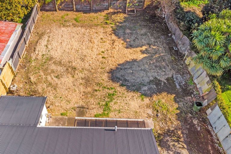 Photo of property in 16a Alberta Road, Glen Avon, New Plymouth, 4312