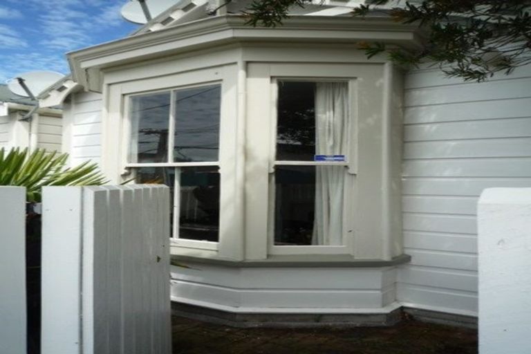 Photo of property in 19 Douglas Street, Mount Cook, Wellington, 6021