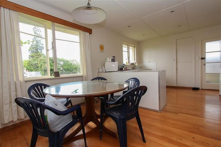 Photo of property in 1 Inverness Avenue, Hamilton East, Hamilton, 3216