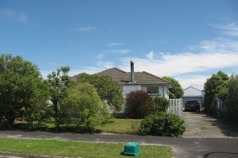 Photo of property in 20 Rollesby Street, Hoon Hay, Christchurch, 8025