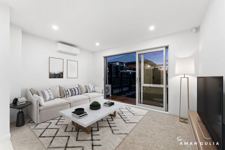 Photo of property in 24 Mili Way, Ranui, Auckland, 0612