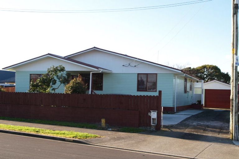 Photo of property in 31 James Street, Mangere East, Auckland, 2024