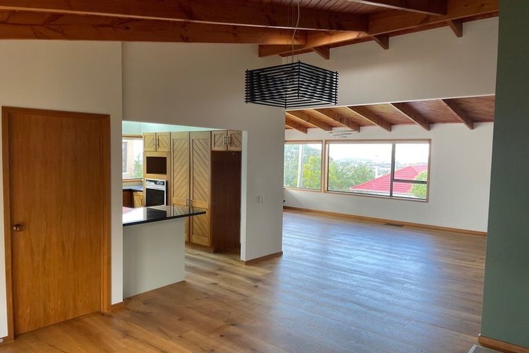Photo of property in 1/1 Richards Avenue, Forrest Hill, Auckland, 0620