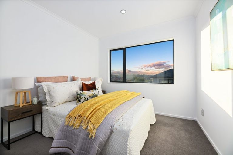Photo of property in 37c Simpson Road, Ranui, Auckland, 0612