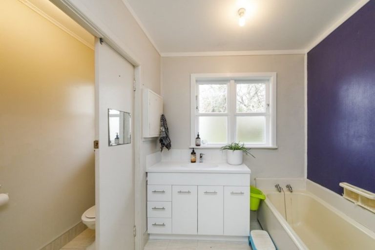 Photo of property in 284 Tangimoana Road, Ohakea, Palmerston North, 4479
