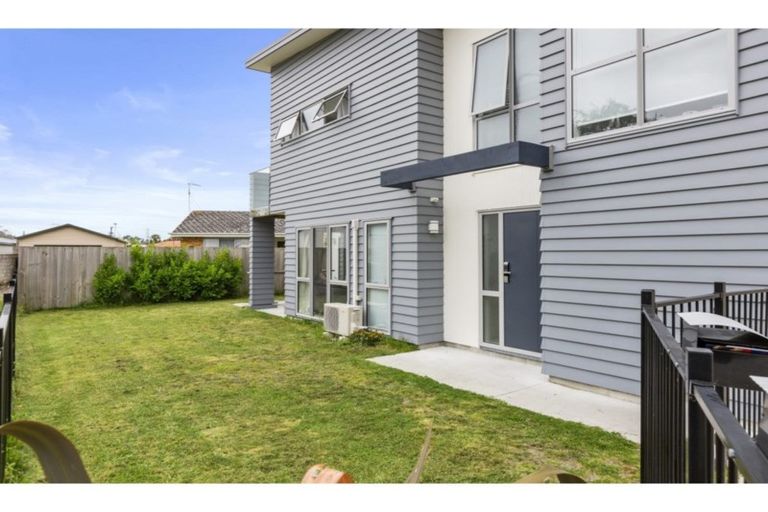 Photo of property in 11u1 Crosher Place, Silverdale, Hamilton, 3216